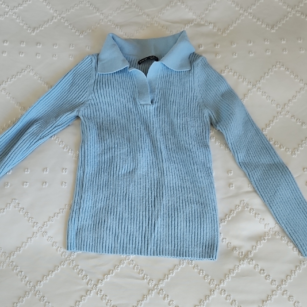 Sky Blue V-Neck Ribbed Sweater